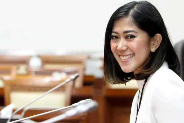 Aturan eSIM Ditargetkan Kemkomdigi Berlaku Februari 2025