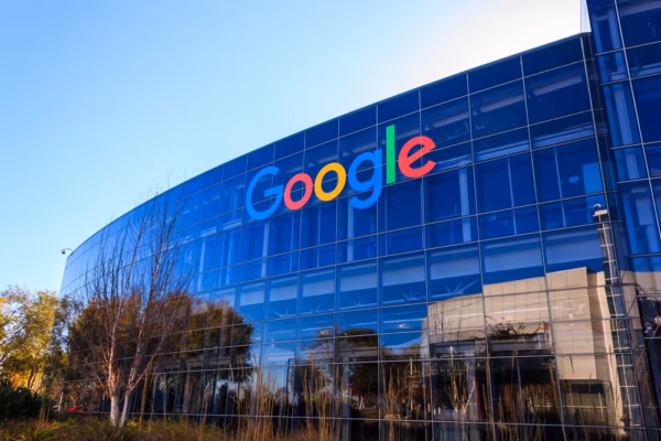 Tingkatkan Keamanan Pengguna, Google Usung Fitur Auto Restrat di Perangkat Android